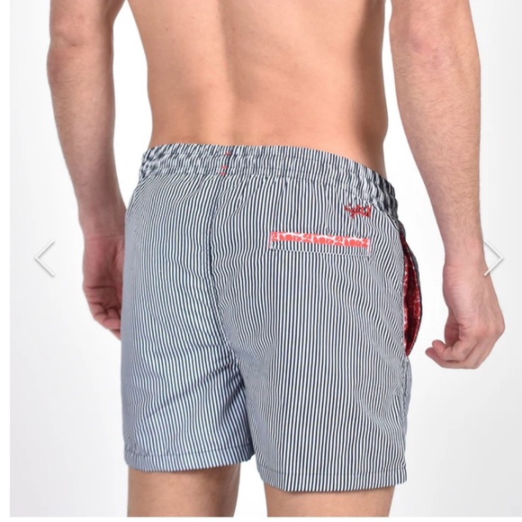 NWOT, Eight X Men’s Navy Stripe Print Trunks, Large - Picture 3 of 5